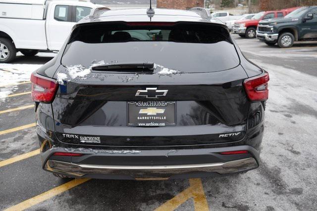 new 2025 Chevrolet Trax car, priced at $25,957