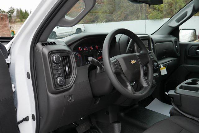 new 2025 Chevrolet Silverado 1500 car, priced at $42,051