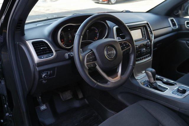 used 2017 Jeep Grand Cherokee car, priced at $15,900