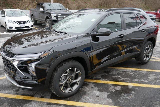 new 2025 Chevrolet Trax car, priced at $24,708