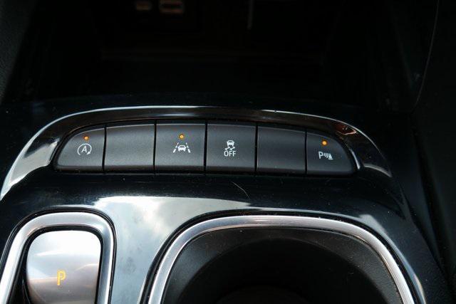 used 2021 Buick Envision car, priced at $22,000
