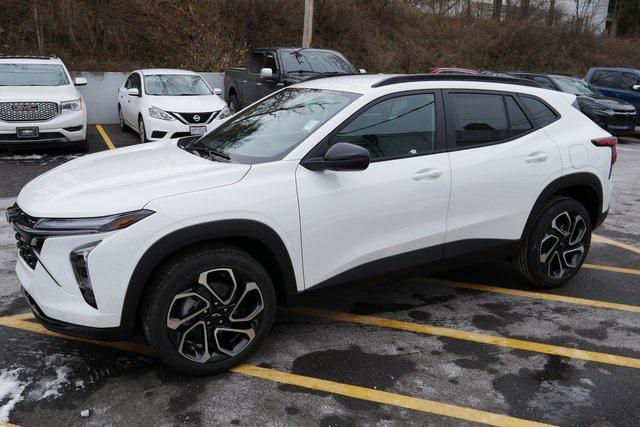 new 2025 Chevrolet Trax car, priced at $25,920