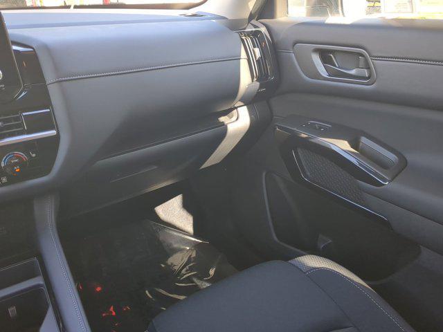 new 2025 Nissan Pathfinder car