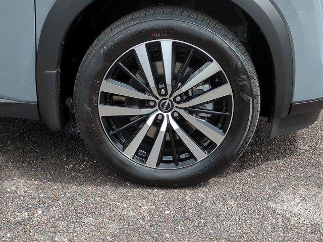 new 2025 Nissan Pathfinder car, priced at $51,950