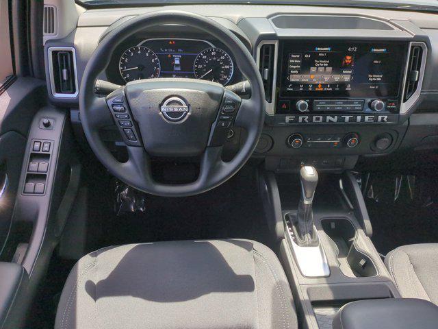 new 2025 Nissan Frontier car