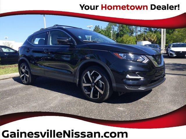 used 2022 Nissan Rogue Sport car, priced at $27,990