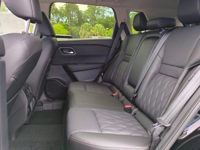 new 2025 Nissan Rogue car, priced at $41,395