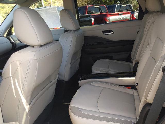 new 2025 Nissan Pathfinder car