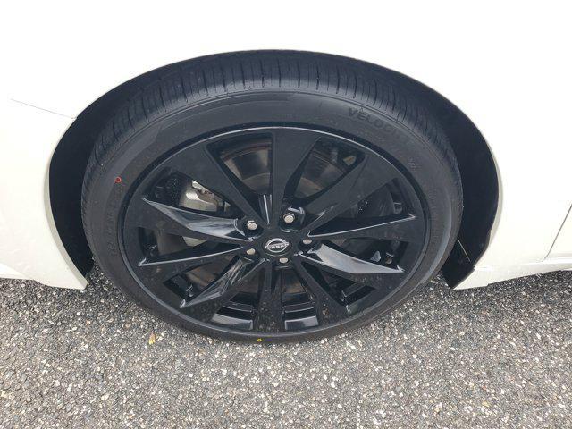 used 2023 Nissan Maxima car, priced at $33,900
