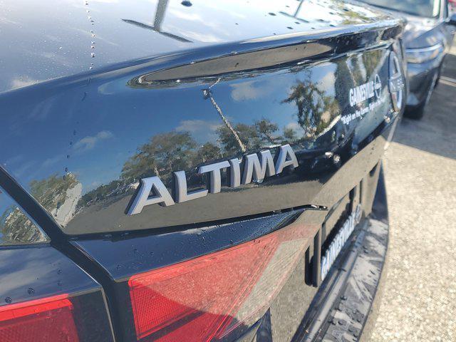 new 2025 Nissan Altima car, priced at $31,400