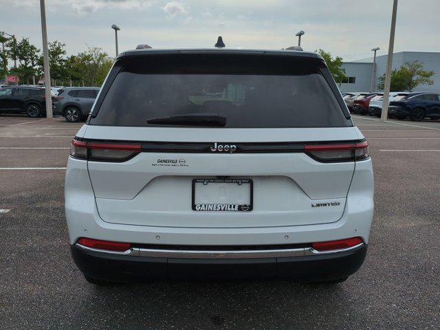 used 2022 Jeep Grand Cherokee car, priced at $31,567