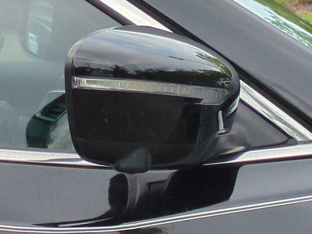 used 2015 Nissan Rogue car