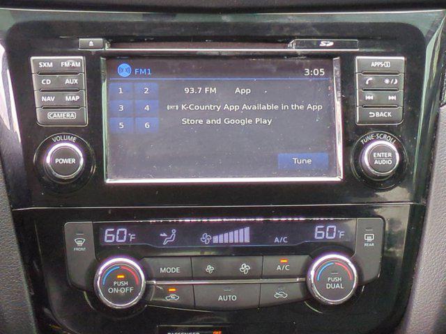 used 2015 Nissan Rogue car