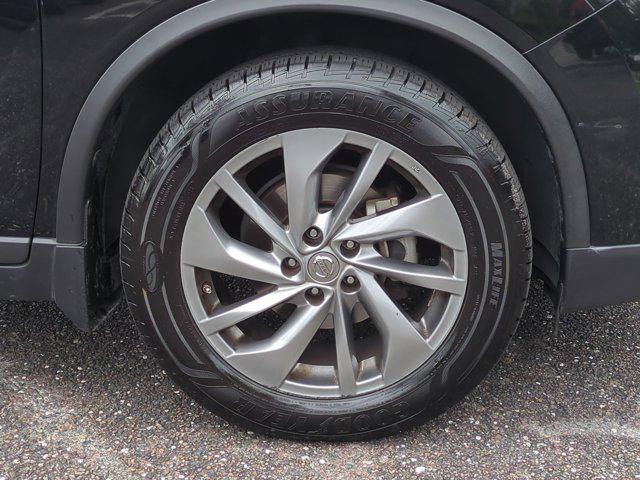 used 2015 Nissan Rogue car