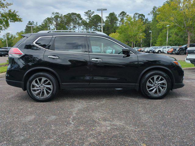 used 2015 Nissan Rogue car