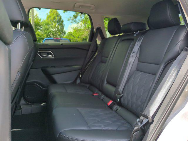 new 2025 Nissan Rogue car