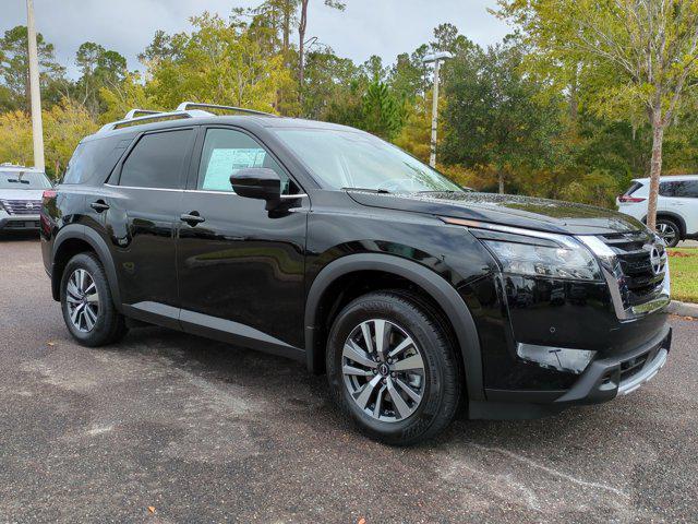 new 2025 Nissan Pathfinder car, priced at $45,700