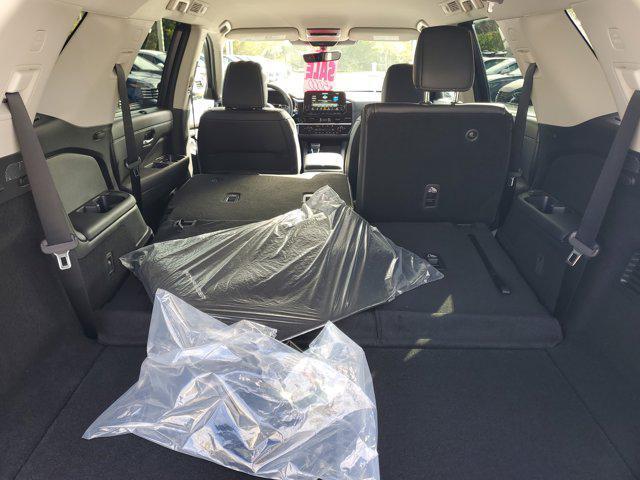 new 2025 Nissan Pathfinder car, priced at $47,040