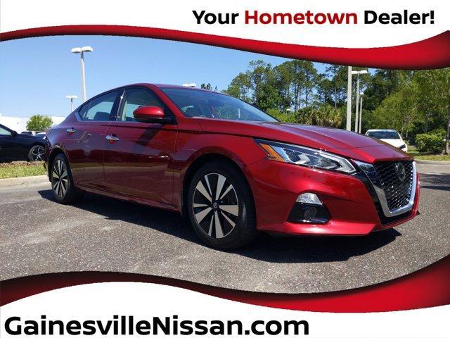 used 2022 Nissan Altima car, priced at $26,770