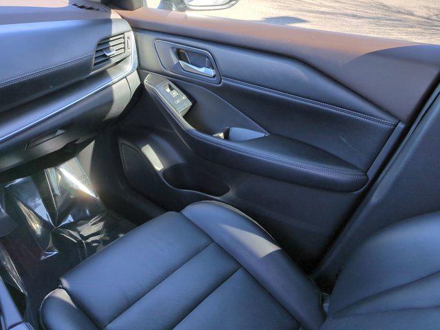 used 2023 Nissan Rogue car