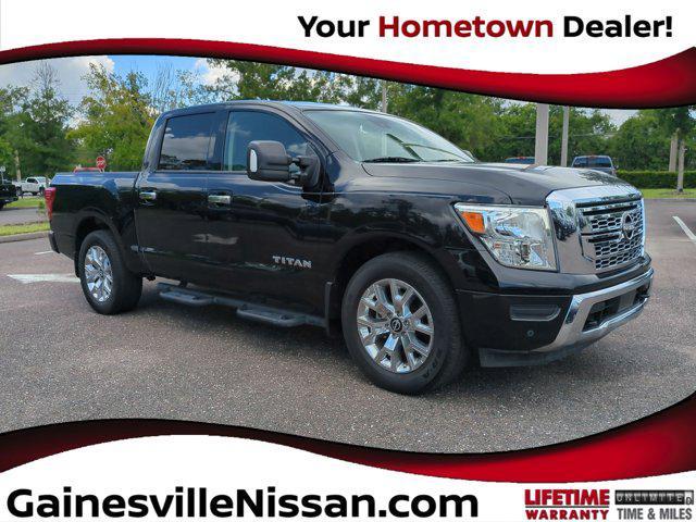 used 2023 Nissan Titan car, priced at $33,977