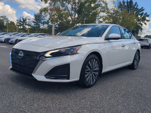 new 2025 Nissan Altima car, priced at $32,410