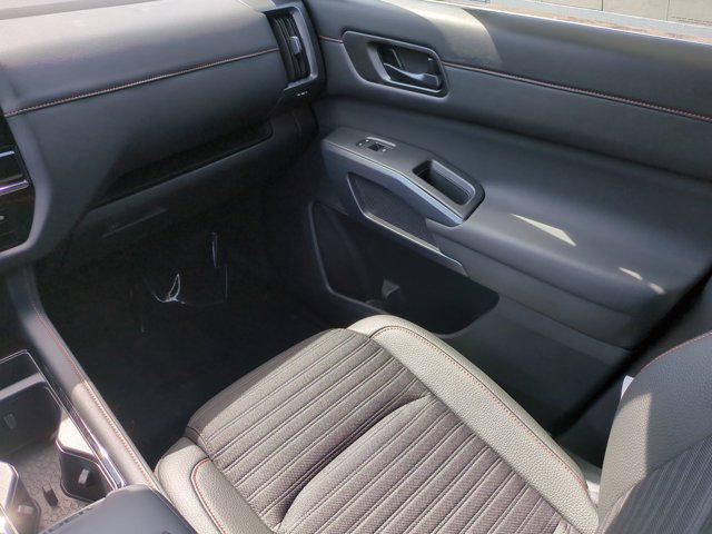 new 2025 Nissan Pathfinder car, priced at $46,505