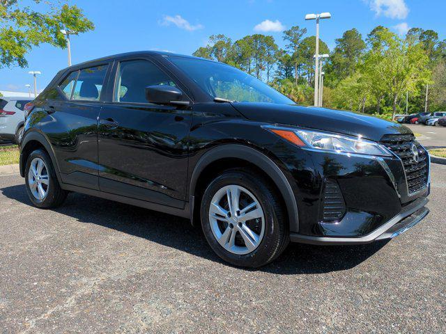 new 2025 Nissan Kicks car, priced at $23,865