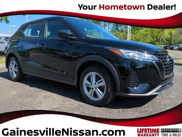 new 2025 Nissan Kicks car, priced at $23,865