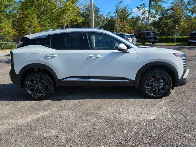 new 2025 Nissan Kicks car, priced at $31,055