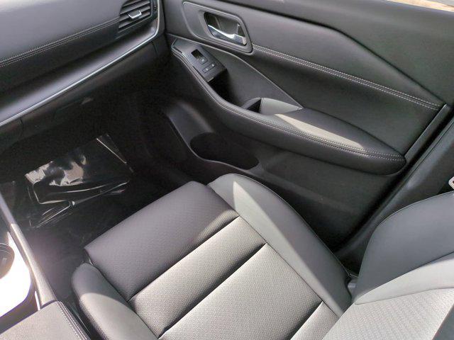 new 2025 Nissan Rogue car, priced at $33,895