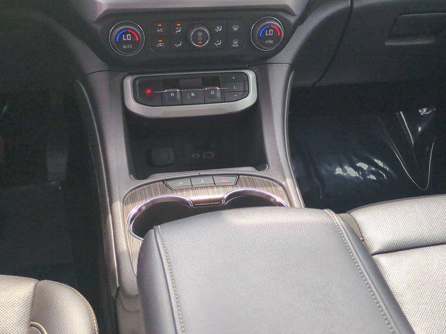 used 2023 GMC Acadia car, priced at $27,900