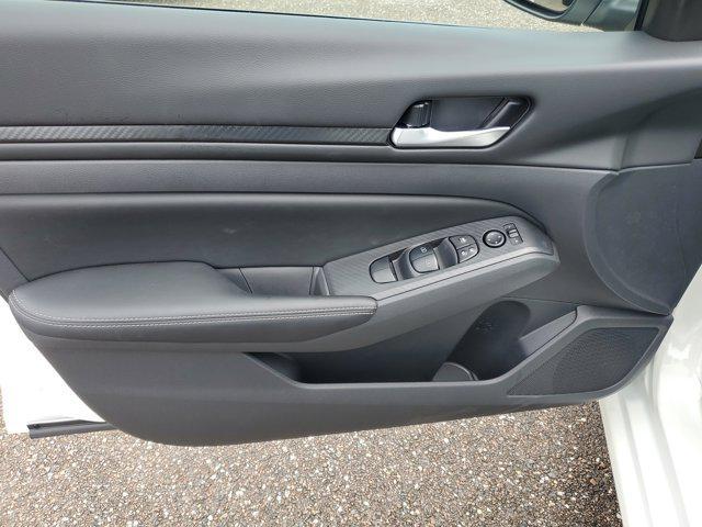 new 2025 Nissan Altima car, priced at $32,305