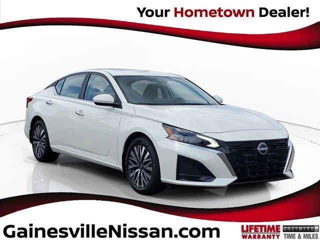 new 2025 Nissan Altima car, priced at $32,305