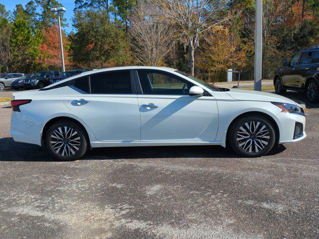 used 2023 Nissan Altima car, priced at $25,295