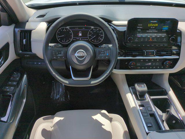 new 2025 Nissan Pathfinder car, priced at $45,385