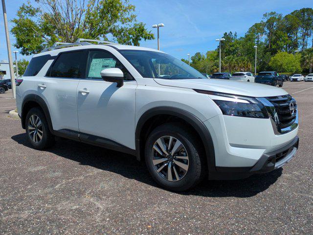new 2025 Nissan Pathfinder car, priced at $45,385