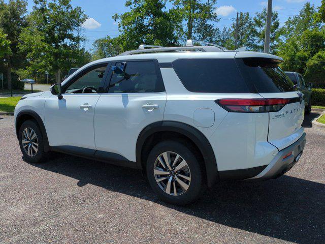 new 2025 Nissan Pathfinder car, priced at $45,385