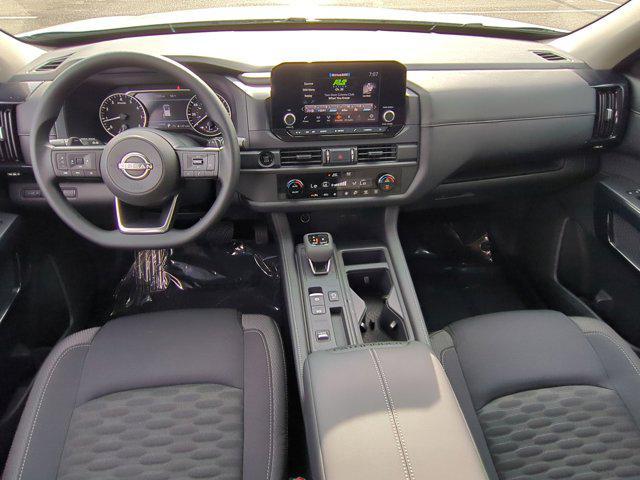 new 2025 Nissan Pathfinder car, priced at $38,450