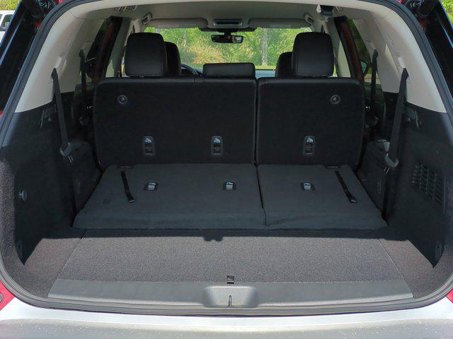new 2025 Nissan Pathfinder car, priced at $48,160