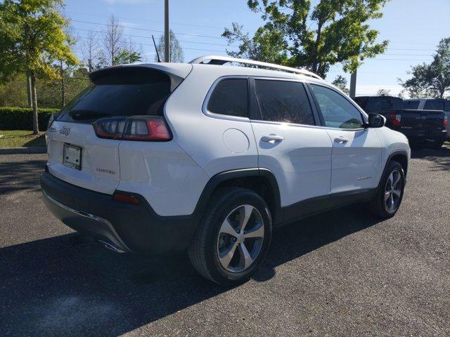 used 2021 Jeep Cherokee car, priced at $24,550