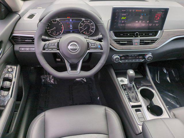 new 2025 Nissan Altima car, priced at $36,105