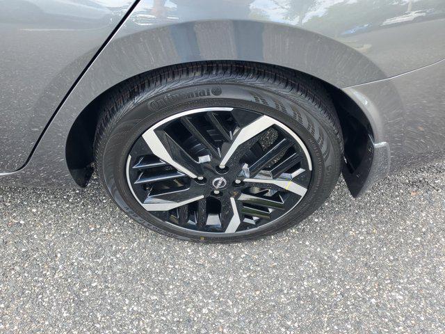 new 2025 Nissan Versa car, priced at $23,050