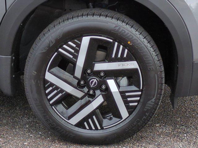 new 2025 Nissan Kicks car, priced at $25,595