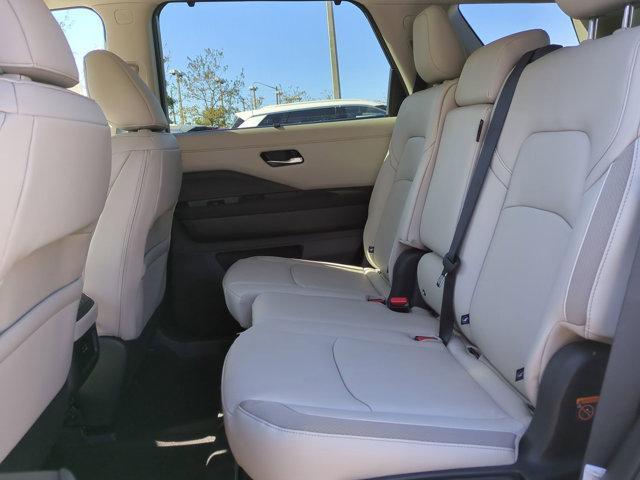 new 2025 Nissan Pathfinder car, priced at $44,580