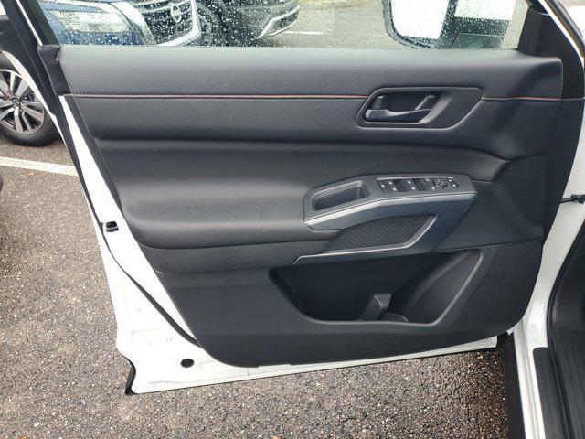 new 2025 Nissan Pathfinder car, priced at $40,120