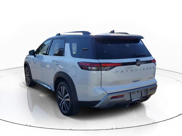new 2025 Nissan Pathfinder car, priced at $52,175