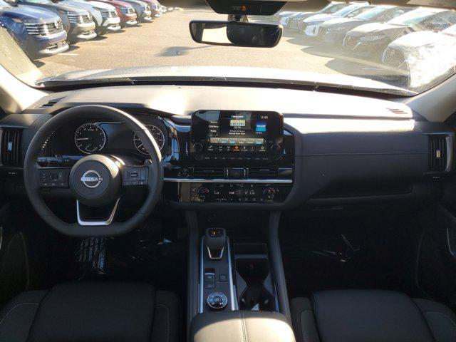 new 2025 Nissan Pathfinder car, priced at $40,590