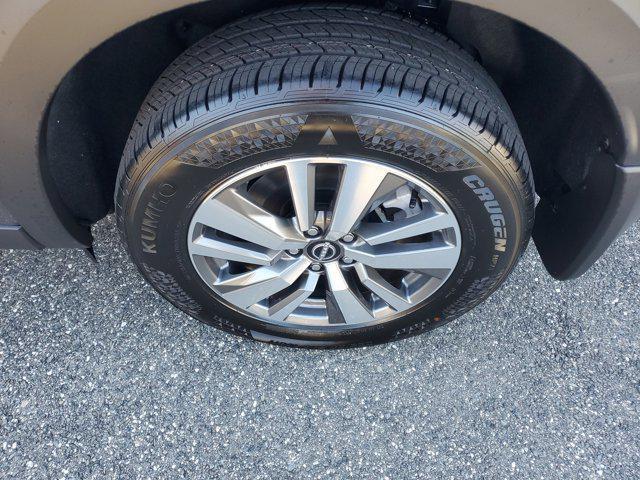 new 2025 Nissan Pathfinder car, priced at $40,590