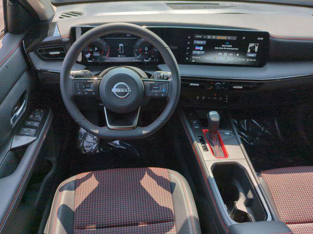 new 2025 Nissan Kicks car, priced at $29,620